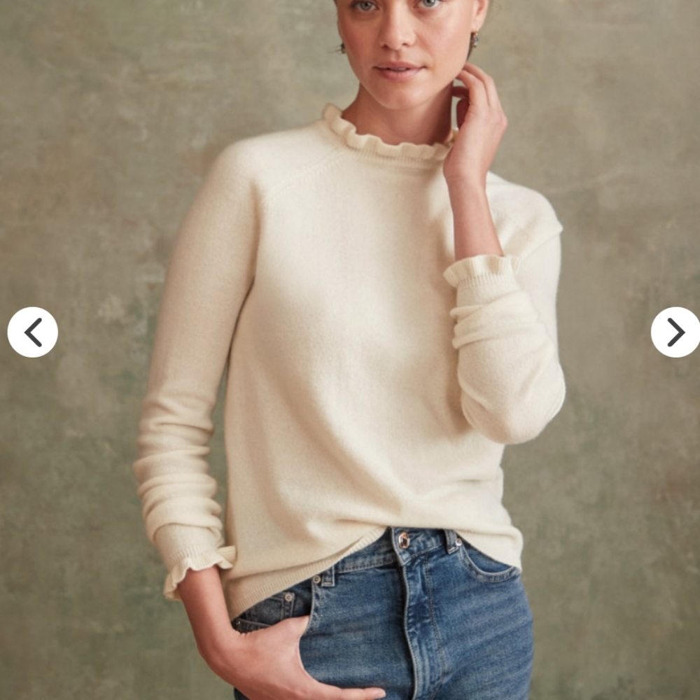 GARNET HILL 100% Cashmere Ruffled Mock Neck Sweater - S